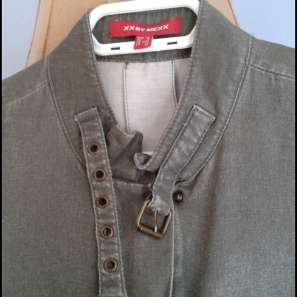 Olive Bomber Jacket with rib waist. Replace your blazer with this cute bomber - Picture 4 of 8